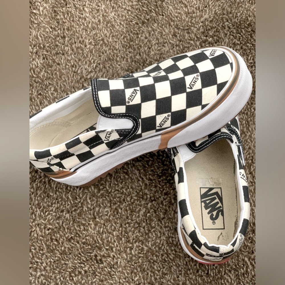 Stacked checkered old skool era Vans size 7 *RUN BIG*